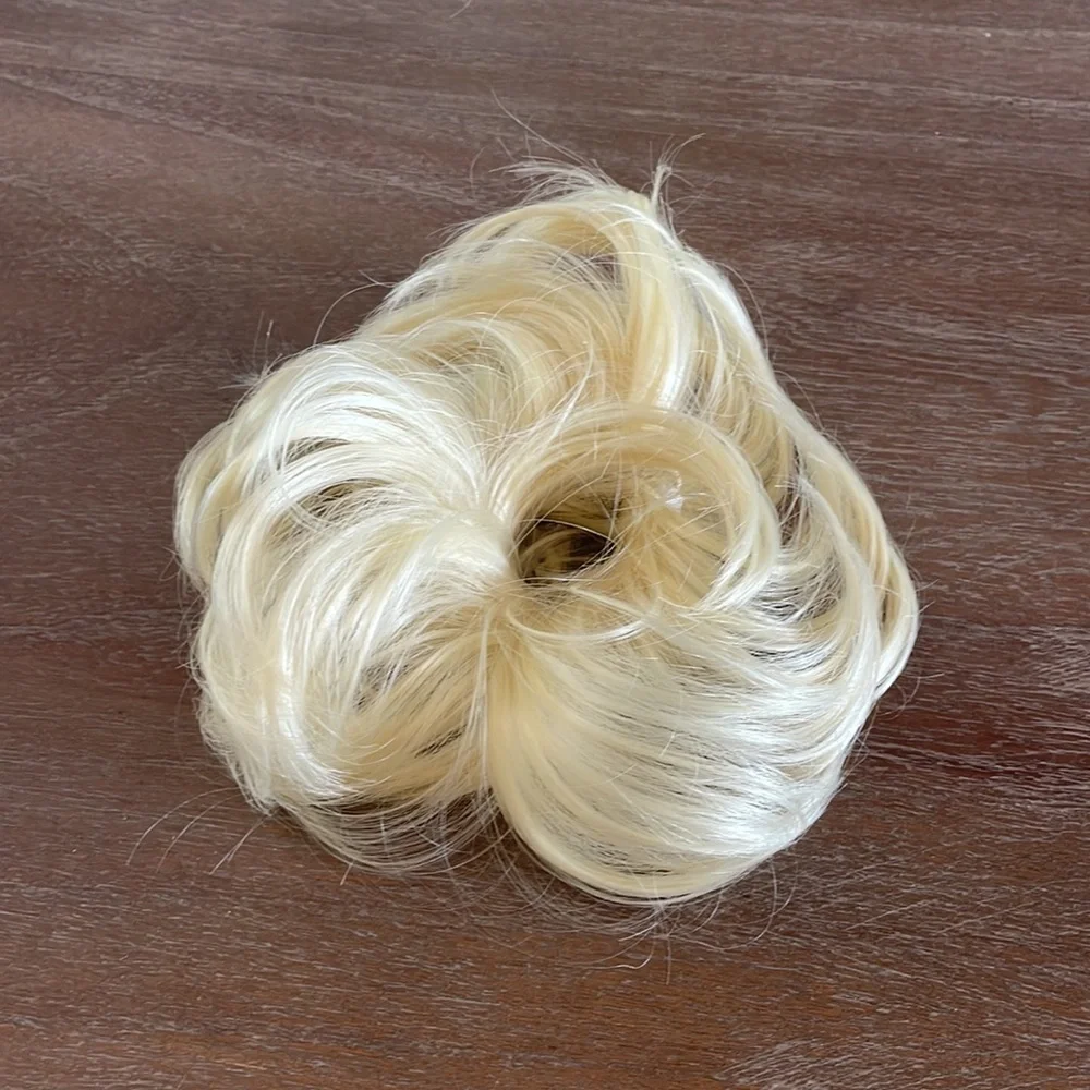 Disney Bippidi Boppidi Boutique headband and wig